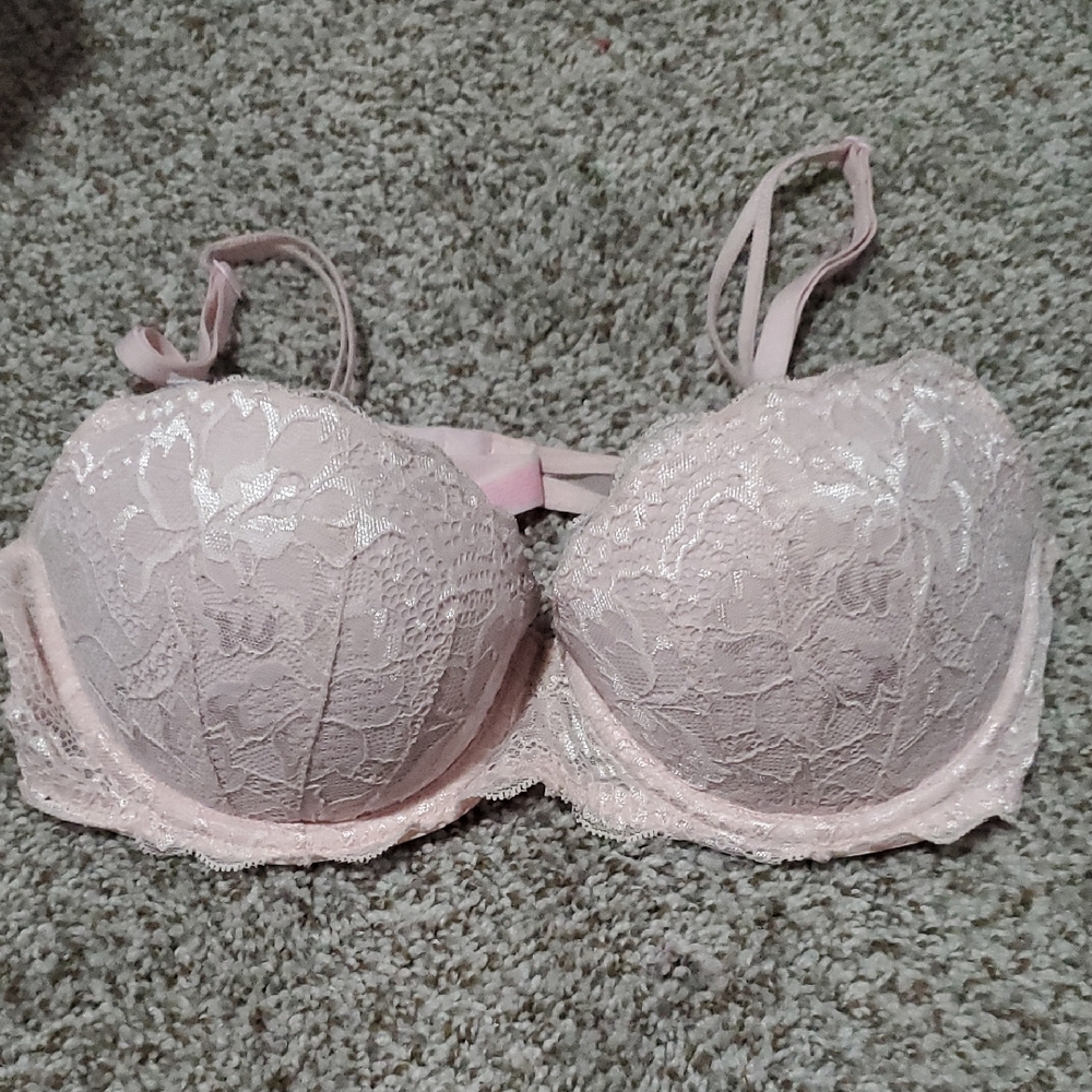 Victoria's Secret Blush Lace Bra